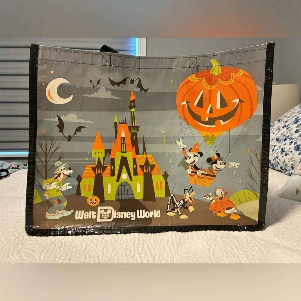 Disney Parks WDW 2025 Halloween Tote Bag